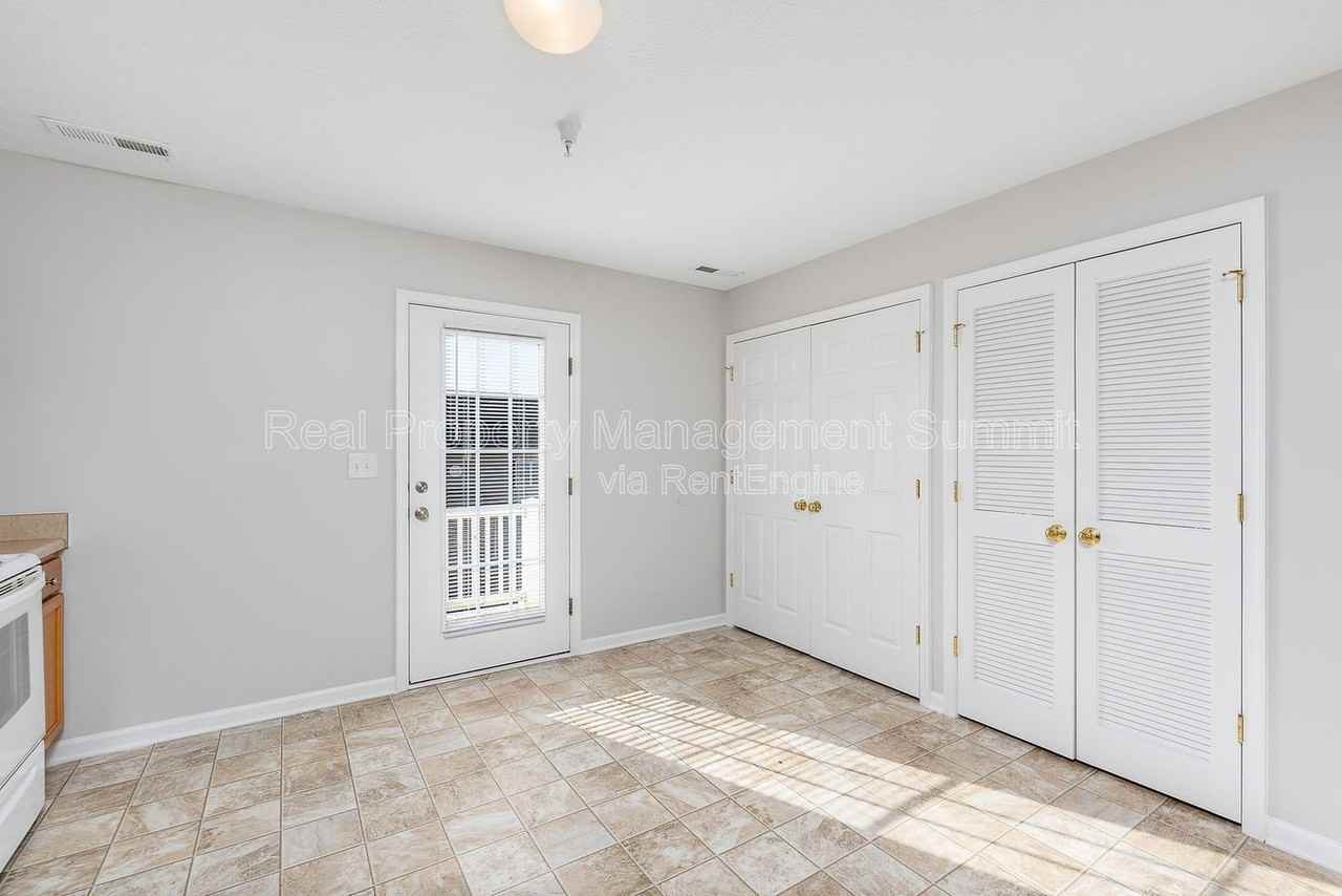 1009 Seth Dr #214 - Photo 7 of 23