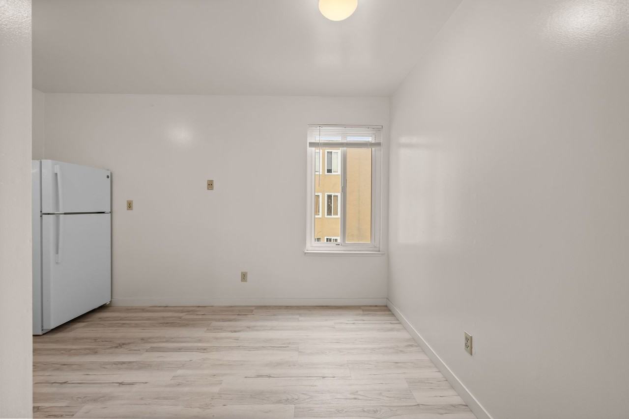 1920 Francisco LLC - Photo 2 of 37
