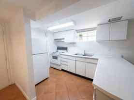 380 Davenport Rd #5 - Photo 1 of 1