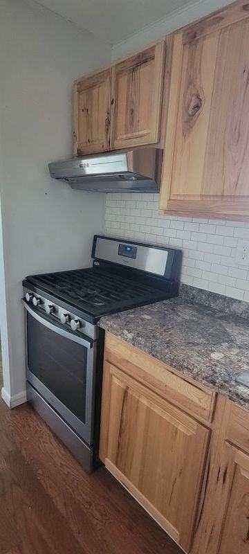 360 Oak Hill Dr - Photo 6 of 14