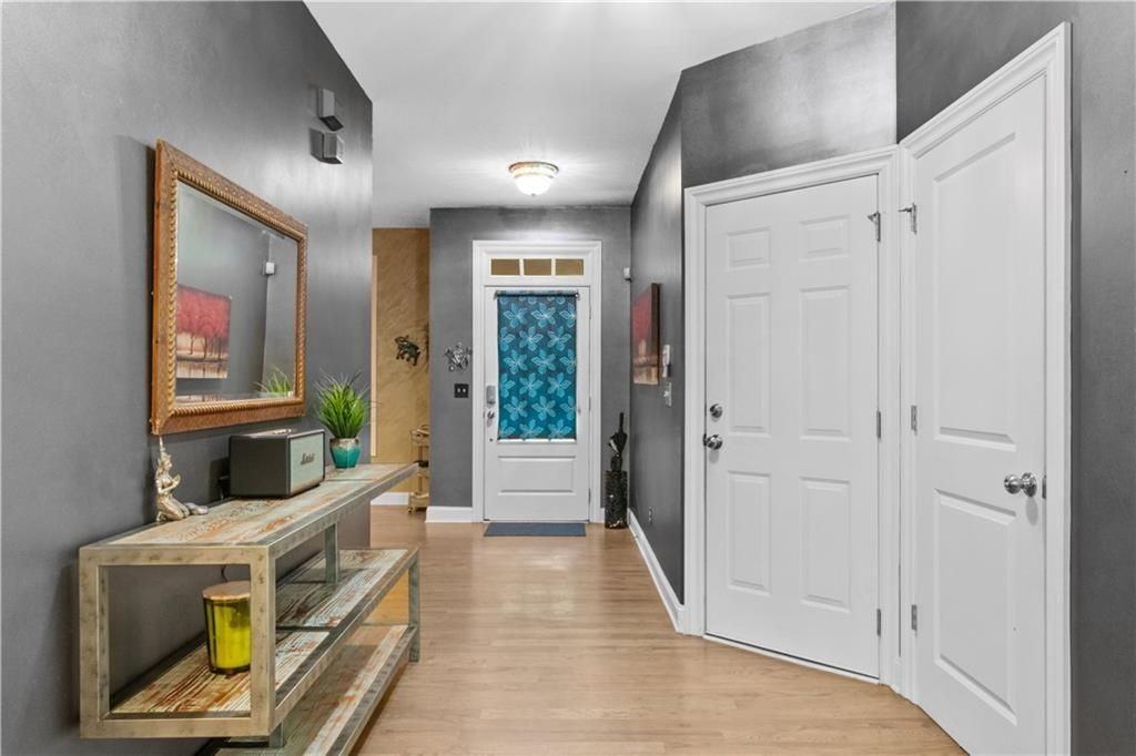 1636 Drew Dr Nw - Photo 3 of 35