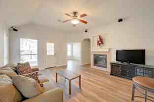 2605 Salorn Way - Photo 1 of 1