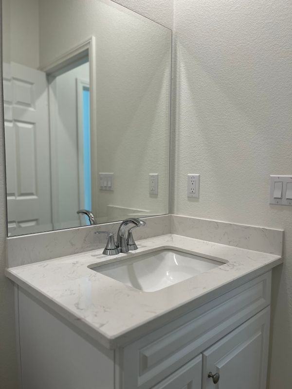 4307 S Malibu Ave - Photo 3 of 25