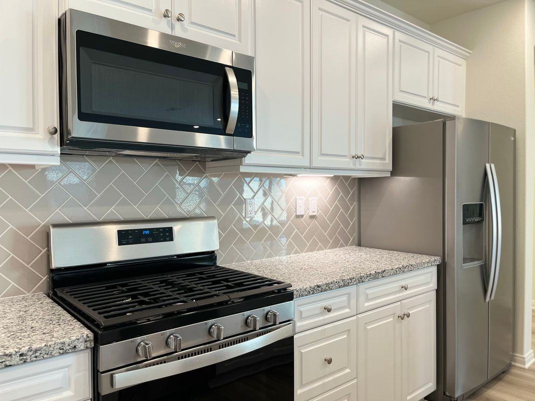 4307 S Malibu Ave - Photo 5 of 25