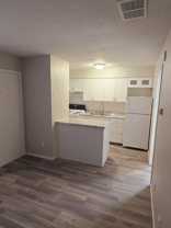 2620 Ektom Dr - Photo 1 of 1