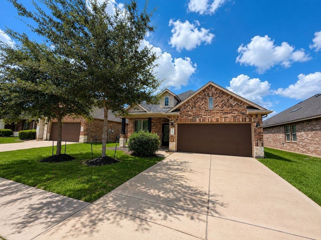 18523 Cypress Steppe Ln - Photo 2 of 14