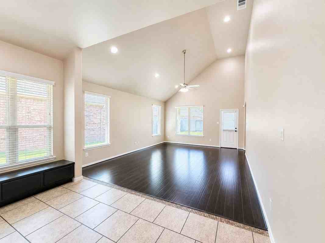 18523 Cypress Steppe Ln - Photo 6 of 14
