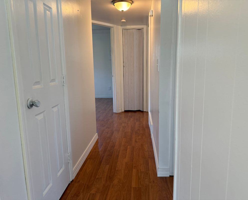 4810 Campbell St - Photo 4 of 17