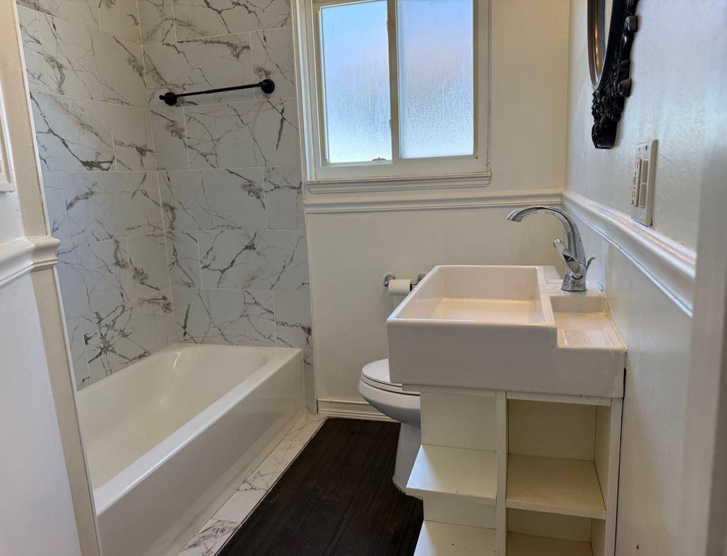 4810 Campbell St - Photo 7 of 17
