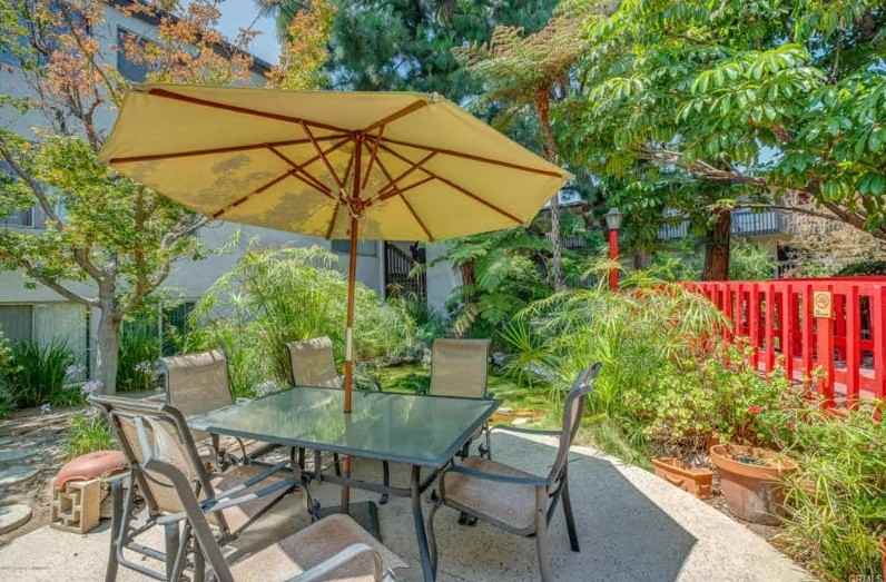 500 S Oak Knoll Ave - Photo 2 of 14