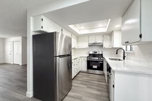 featured image of 801 N Tweedt St