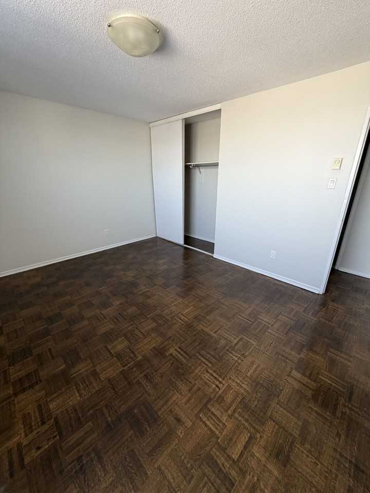 60 Cormier - Photo 3 of 17