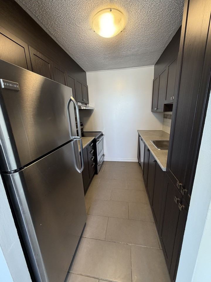 60 Cormier - Photo 7 of 17