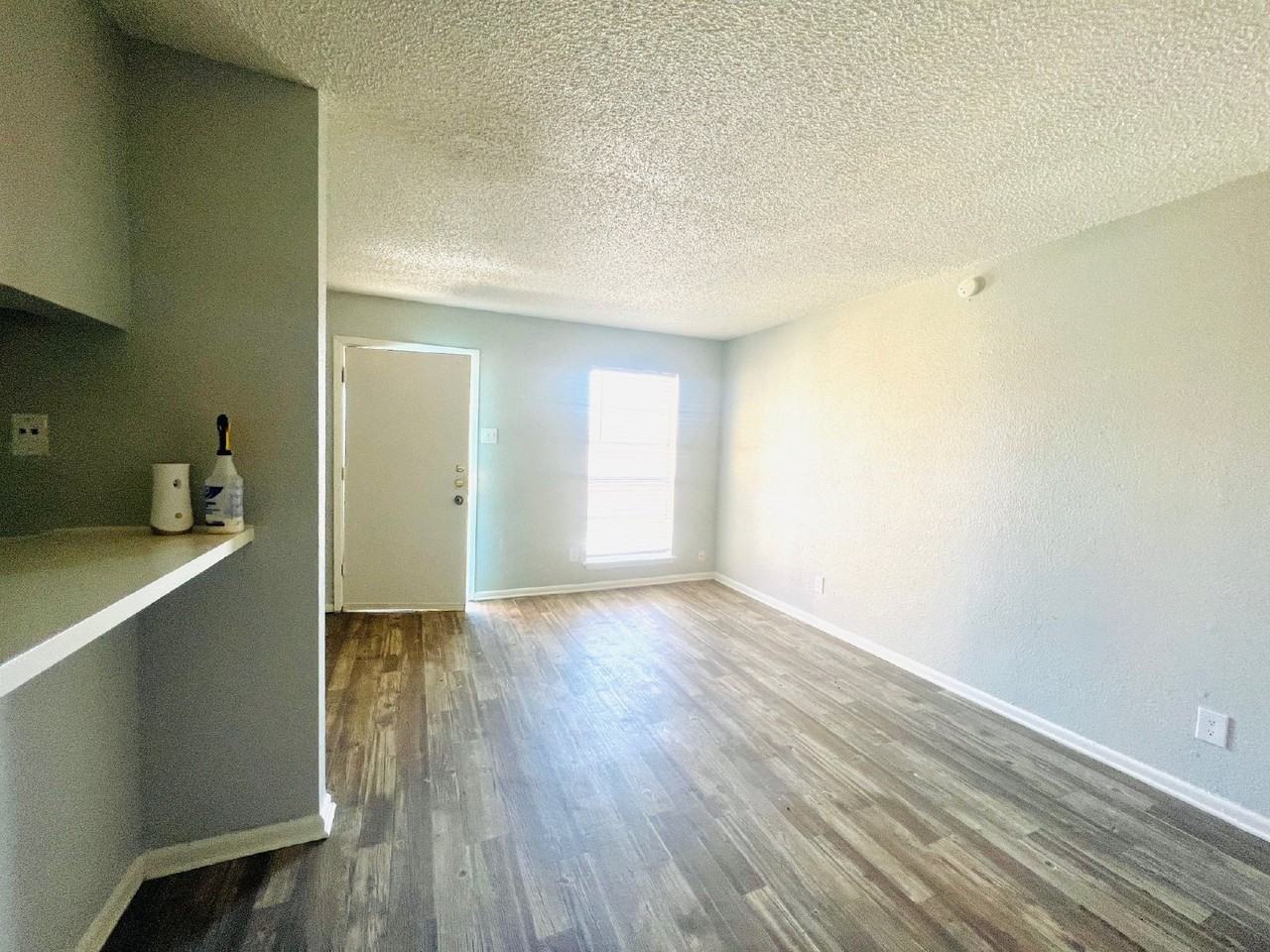 6929 Timbercreek Dr #104 - Photo 2 of 12