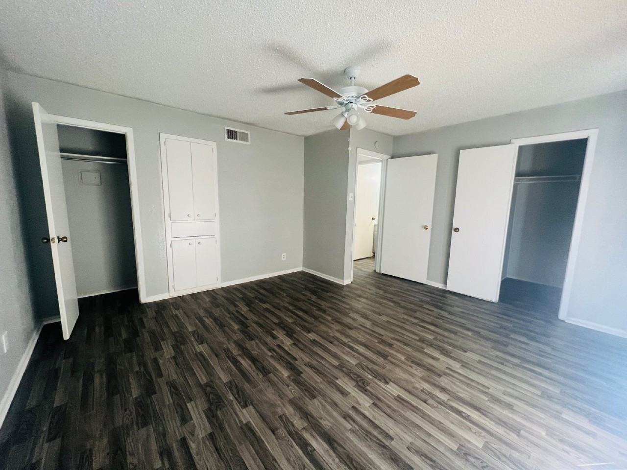 6929 Timbercreek Dr #104 - Photo 6 of 12