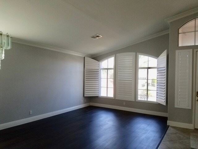 3767 Ruskin St - Photo 6 of 30