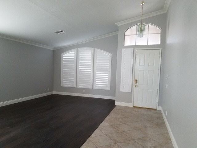 3767 Ruskin St - Photo 7 of 30
