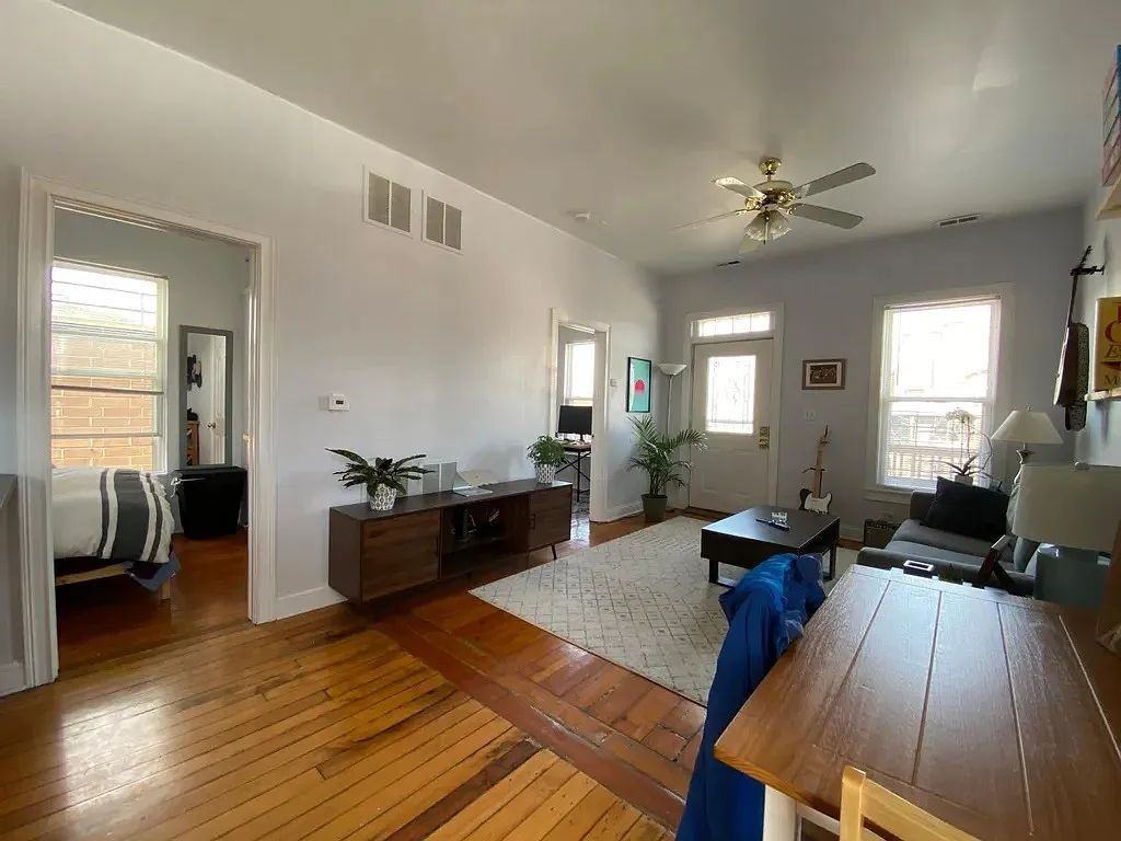 1470 W Huron St #2R - Photo 6 of 12
