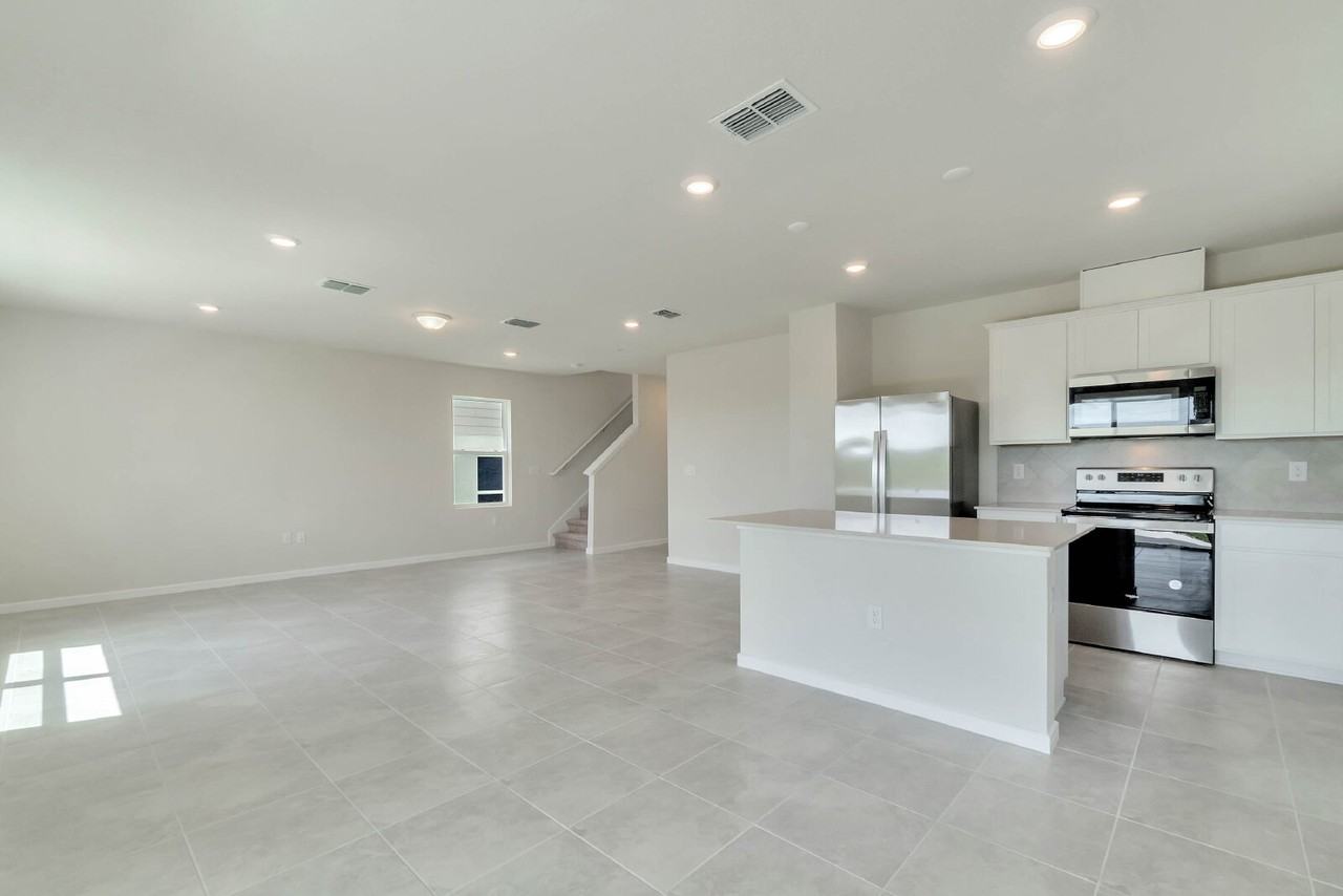 7485 Catania Loop - Photo 4 of 24