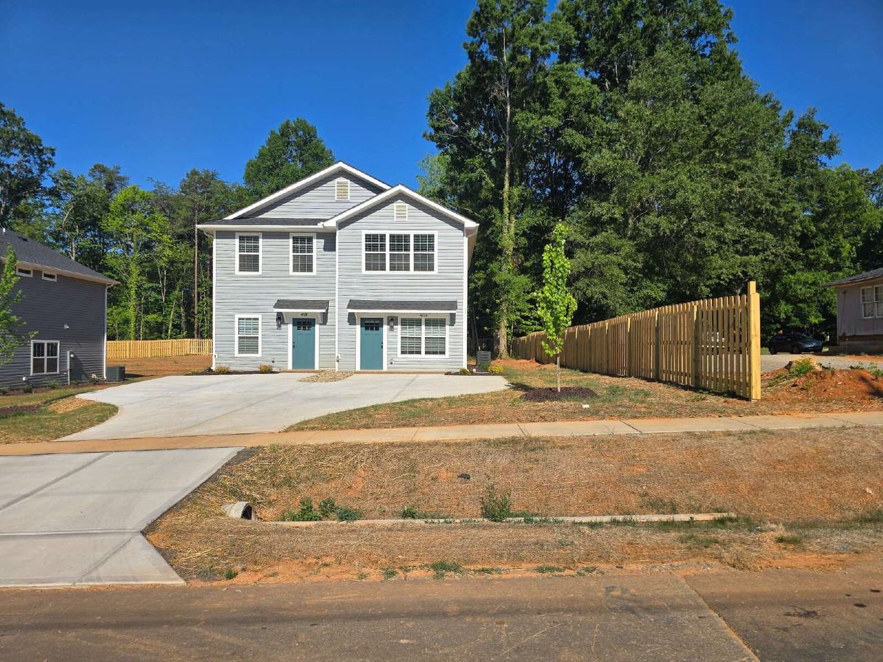 402 Giles St Unit B