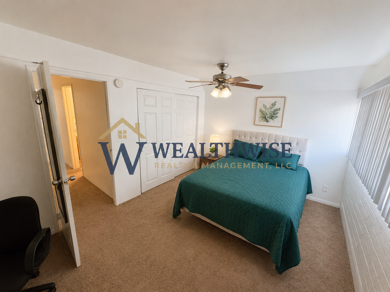 951 N Euclid Ave - Photo 4 of 10