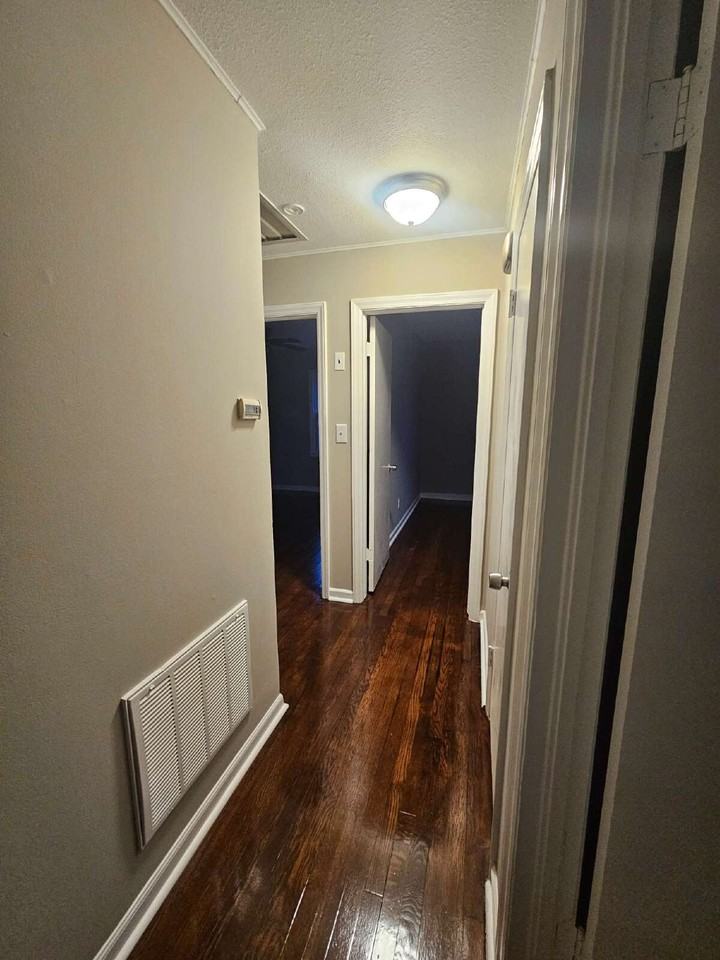 1512 Sw Highway Ln - Photo 6 of 14