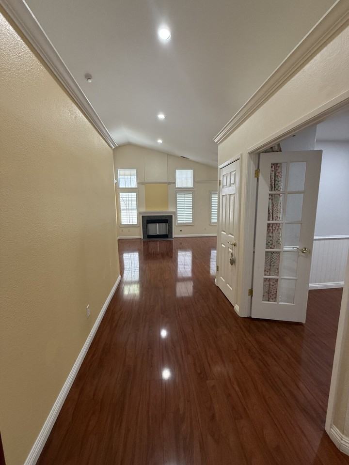 3956 Promenade Way - Photo 4 of 27