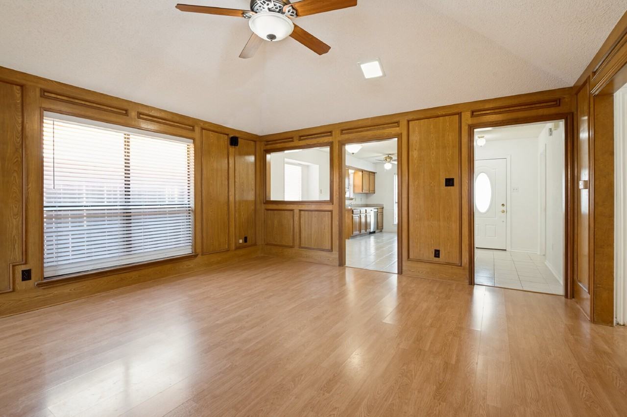 2336 Ridgestone Dr - Photo 7 of 25