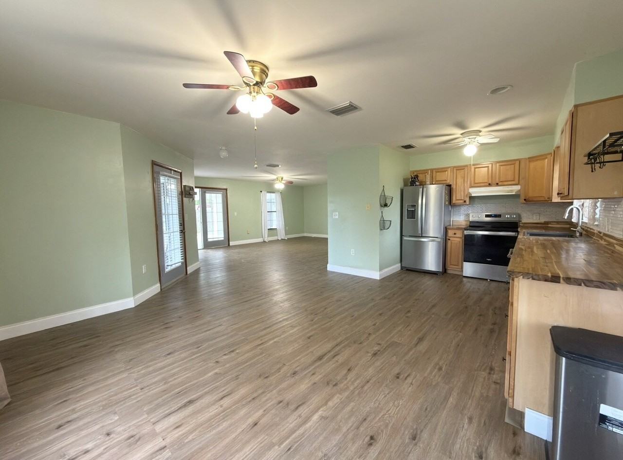 6446 Stillwater Ave - Photo 3 of 15
