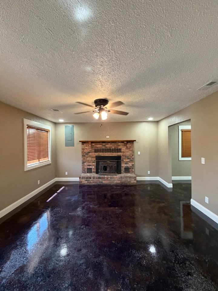 21167 Narrows Ln - Photo 3 of 14