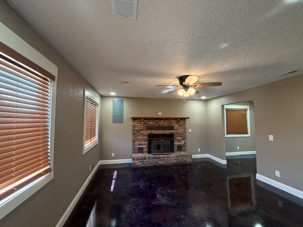 21167 Narrows Ln - Photo 4 of 14