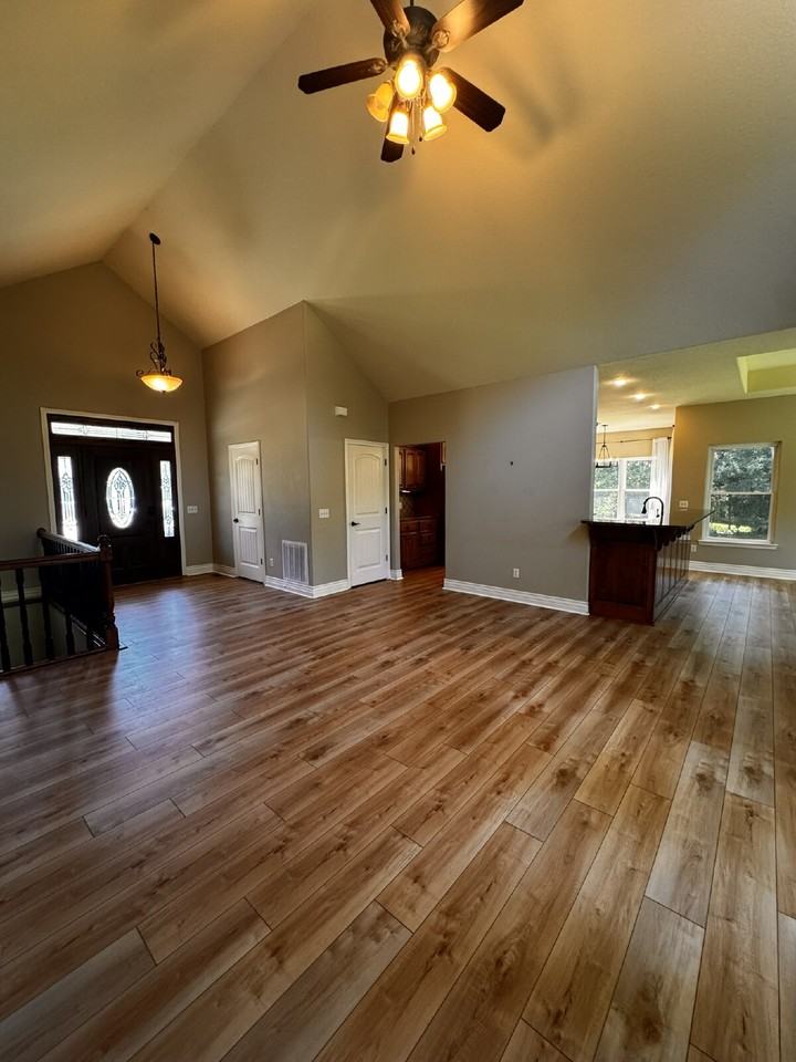 17 Miller Dr - Photo 4 of 34