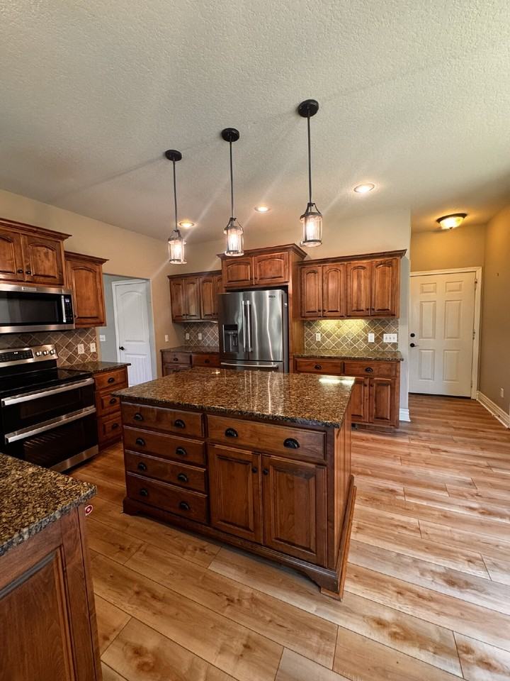 17 Miller Dr - Photo 7 of 34
