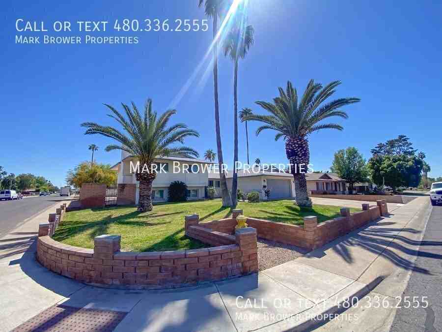 1519 E Laguna Dr - Photo 2 of 27
