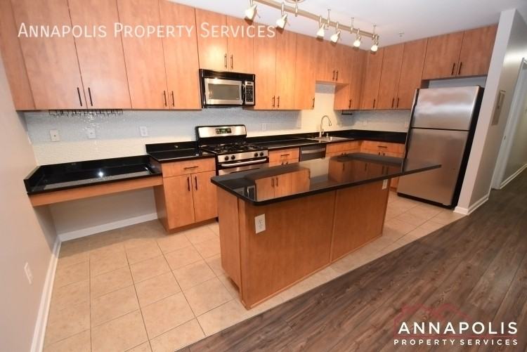 1101 Primrose Ct #302 - Photo 4 of 27