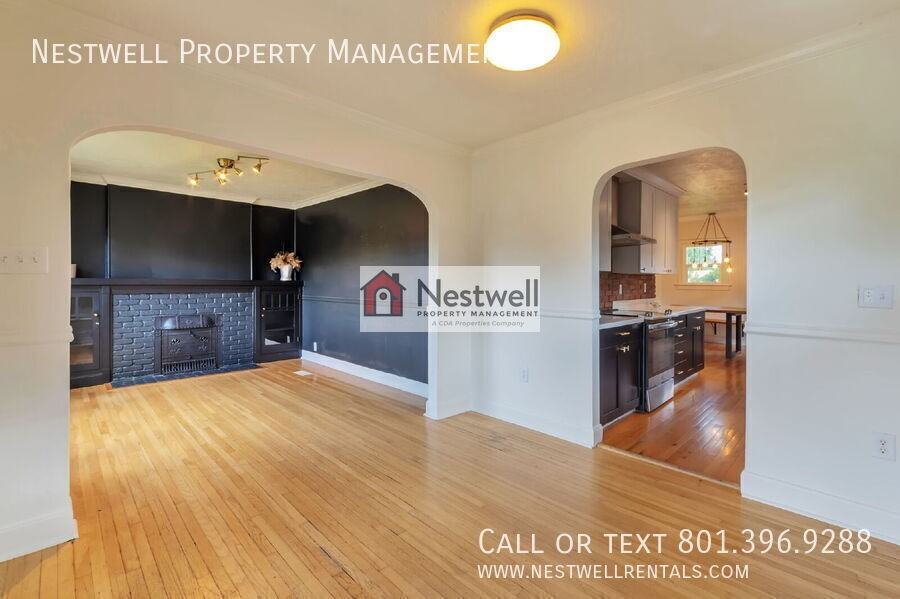1062 E Roosevelt Ave - Photo 5 of 30