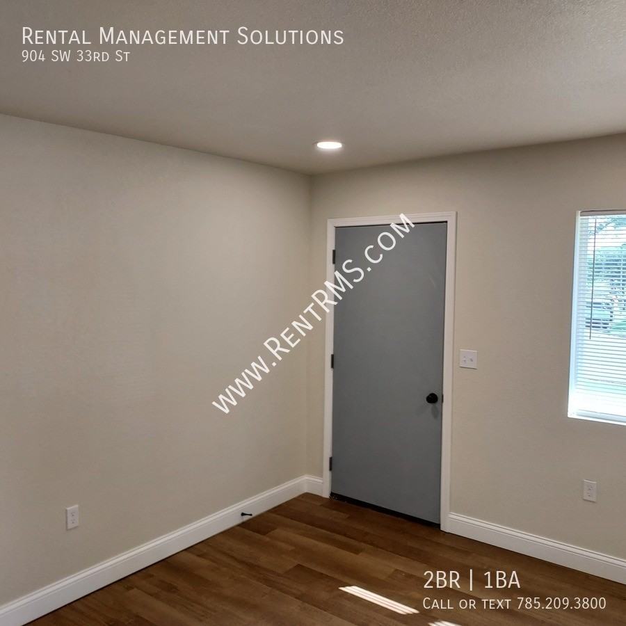 904 Sw 33rd St - Photo 3 of 18