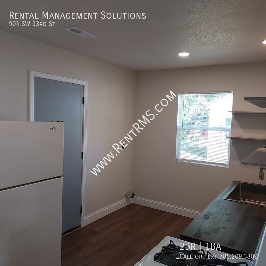 904 Sw 33rd St - Photo 6 of 18