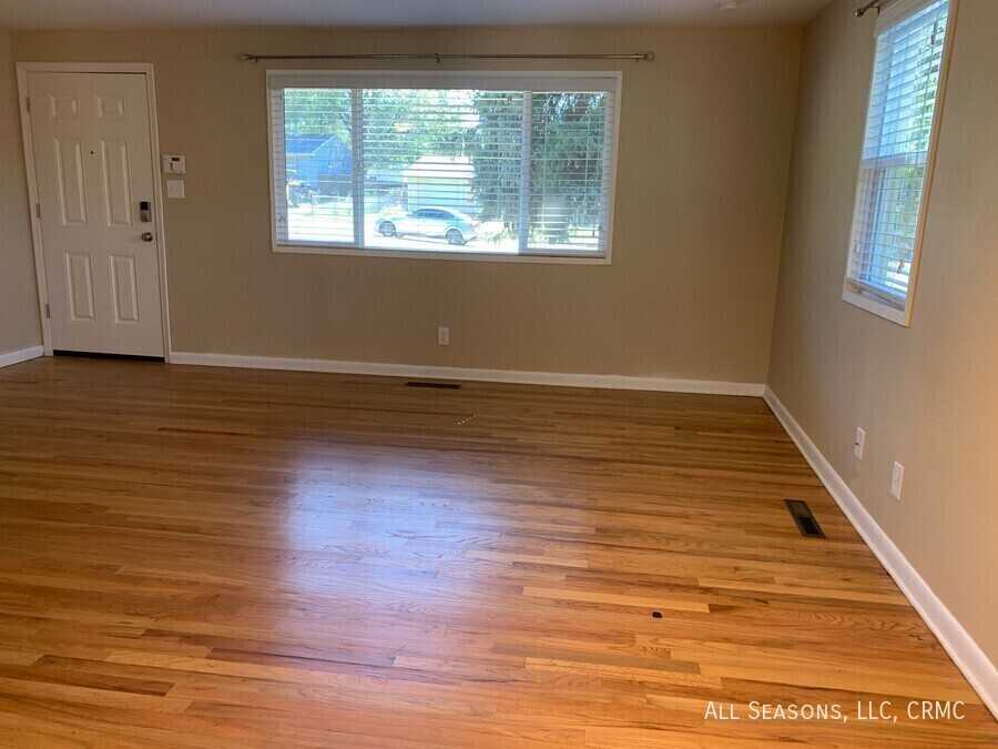 1932 Downing Dr - Photo 2 of 11