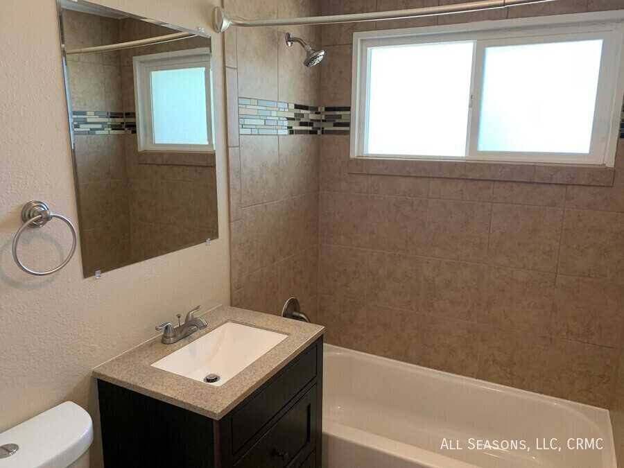 1932 Downing Dr - Photo 7 of 11