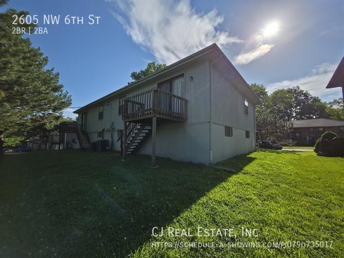 2605 Nw 6th St - Photo 4 of 4