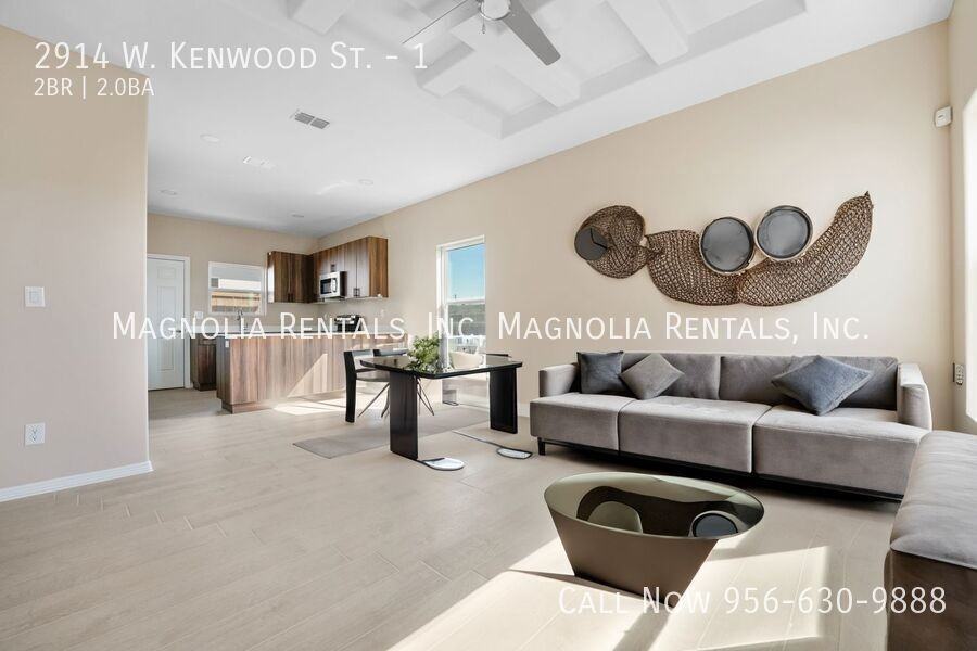 2914 W Kenwood St #1 - Photo 3 of 12