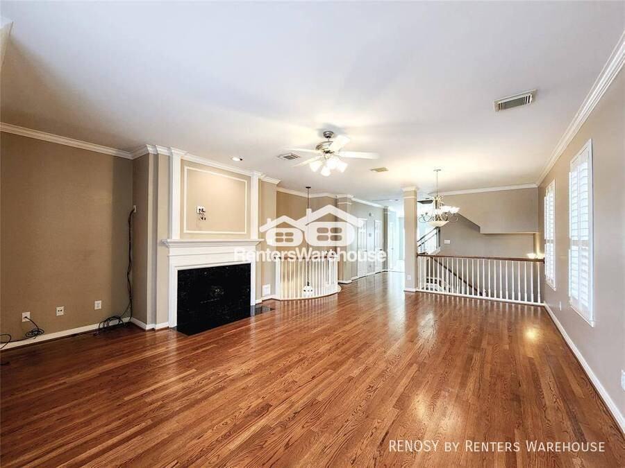 2637 W Dallas St - Photo 2 of 22