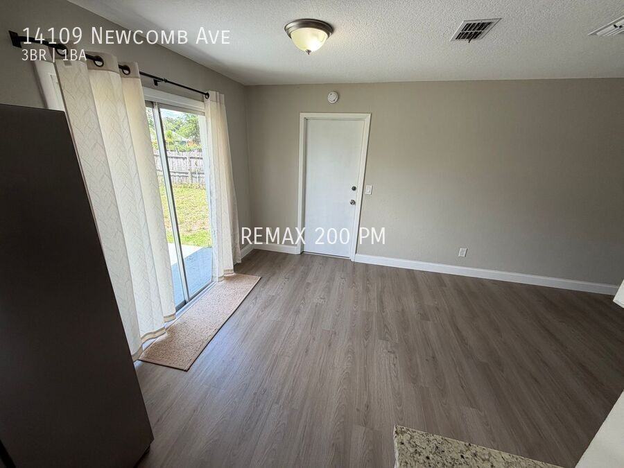 14109 Newcomb Ave - Photo 5 of 13