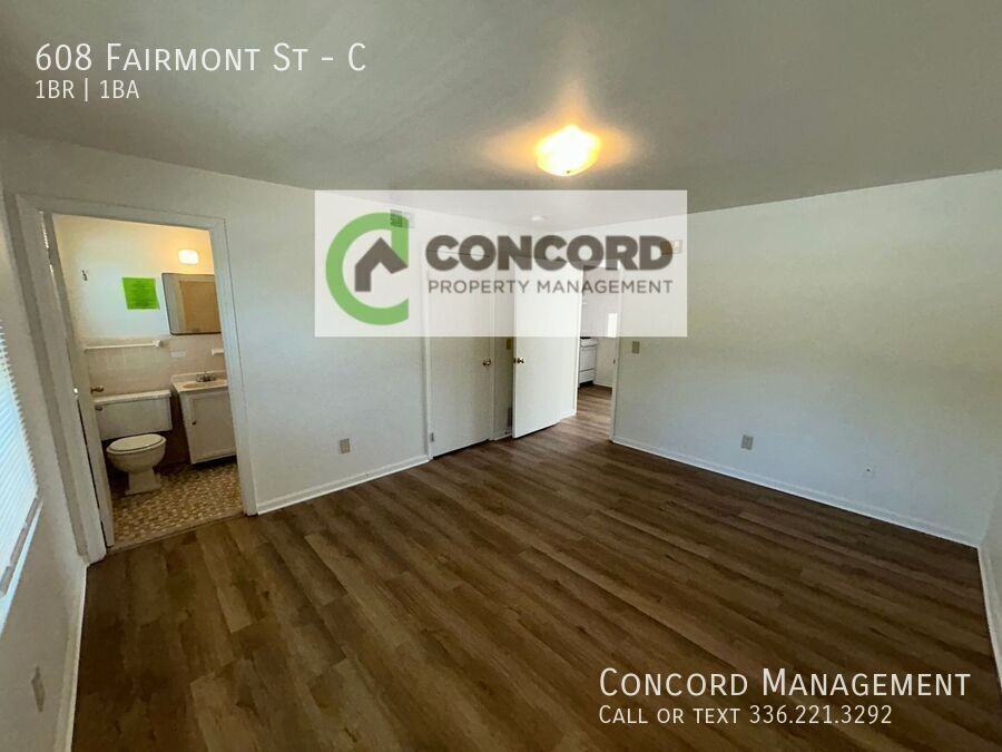 608 Fairmont St #C - Photo 5 of 10