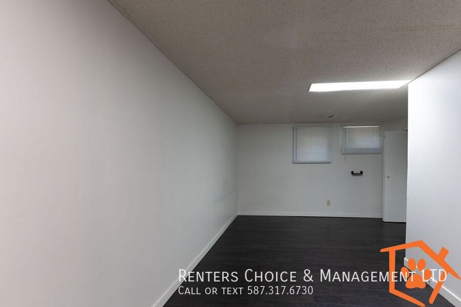 27B Laval Pl W - Photo 2 of 9