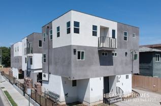 2219 1/2 W Court St - Photo 1 of 1