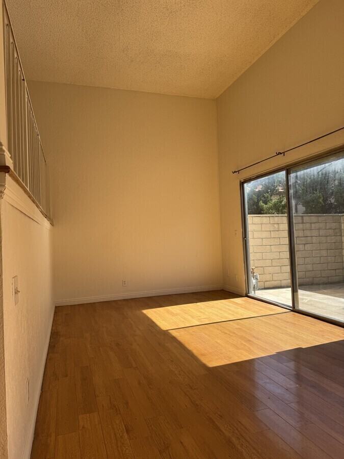 209 N Nicholson Ave #D - Photo 3 of 22