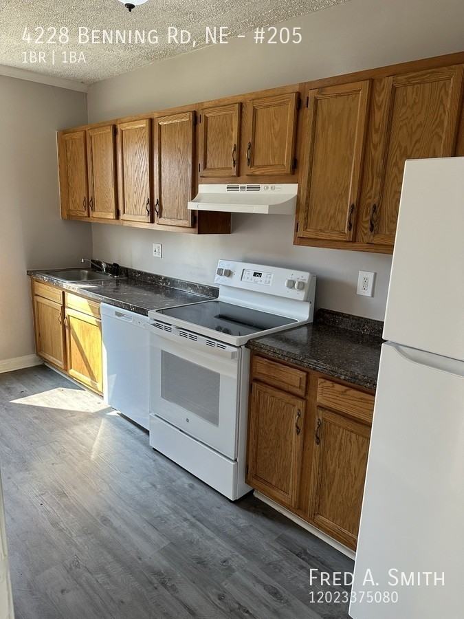 4228 Benning Rd Ne #205 - Photo 3 of 8