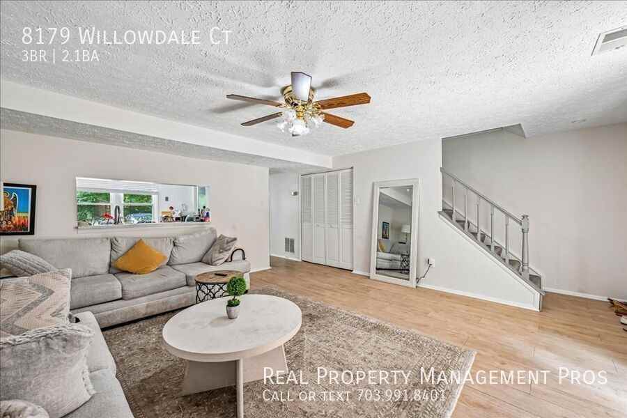 8179 Willowdale Ct - Photo 3 of 25